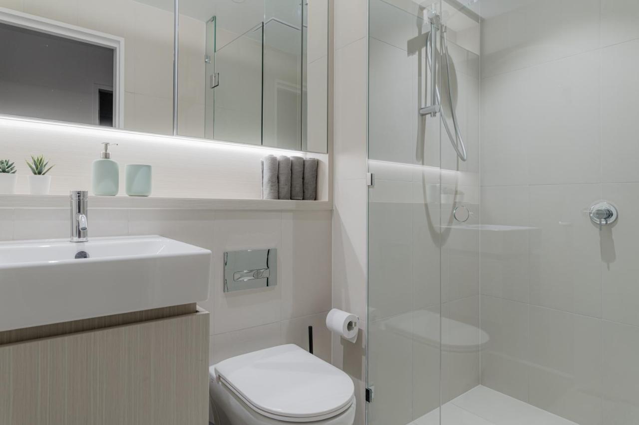 Modern 2 Bedroom Darling Square Sydney