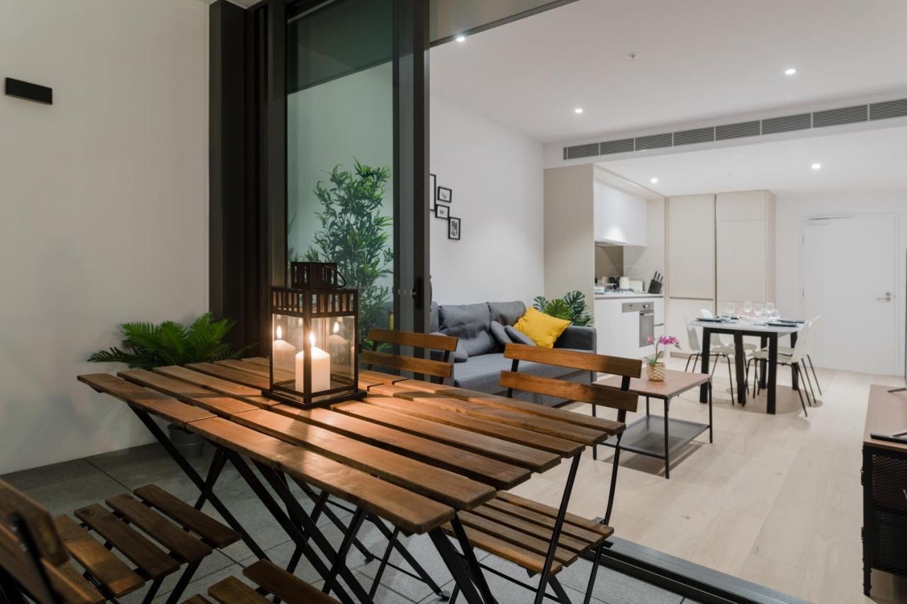 Modern 2 Bedroom Darling Square *