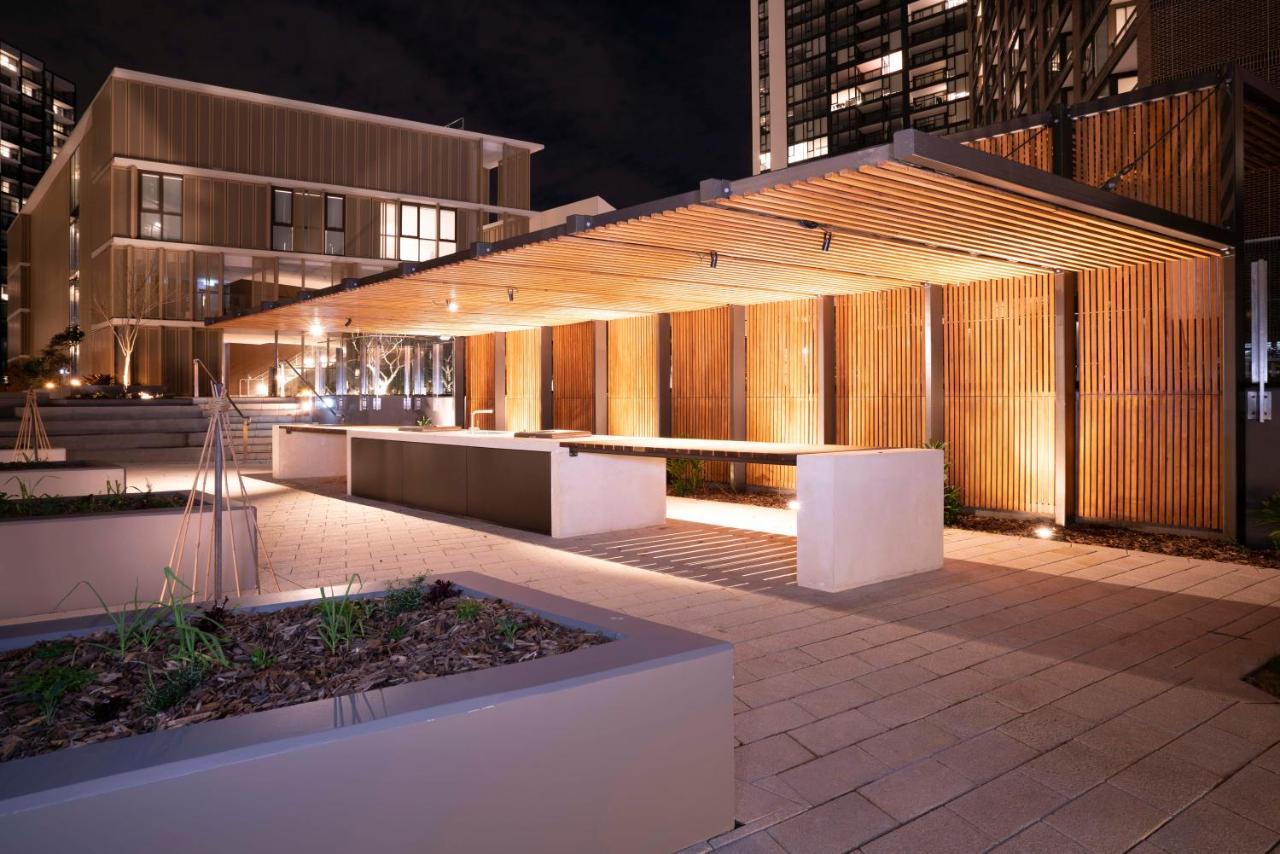 Modern 2 Bedroom Darling Square * Sydney