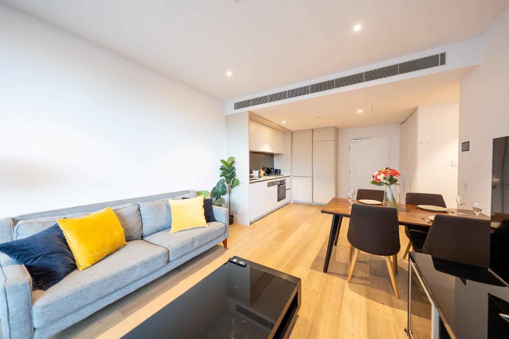 Modern 2 Bedroom Darling Square Sydney